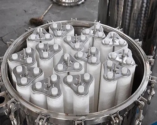 精密過濾器濾芯多長(zhǎng)時(shí)間更換一次？-藍(lán)膜